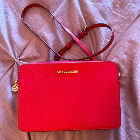Michael Kors Handbags - Michael Kors Purse